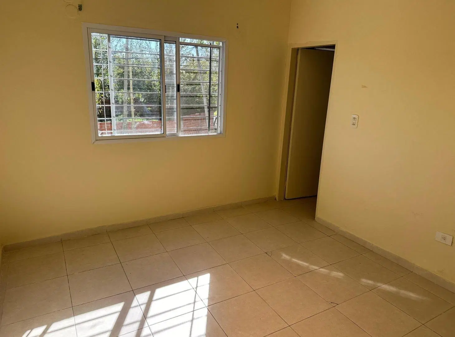 Departamento 2 ambientes a estrenar en Pilar 4