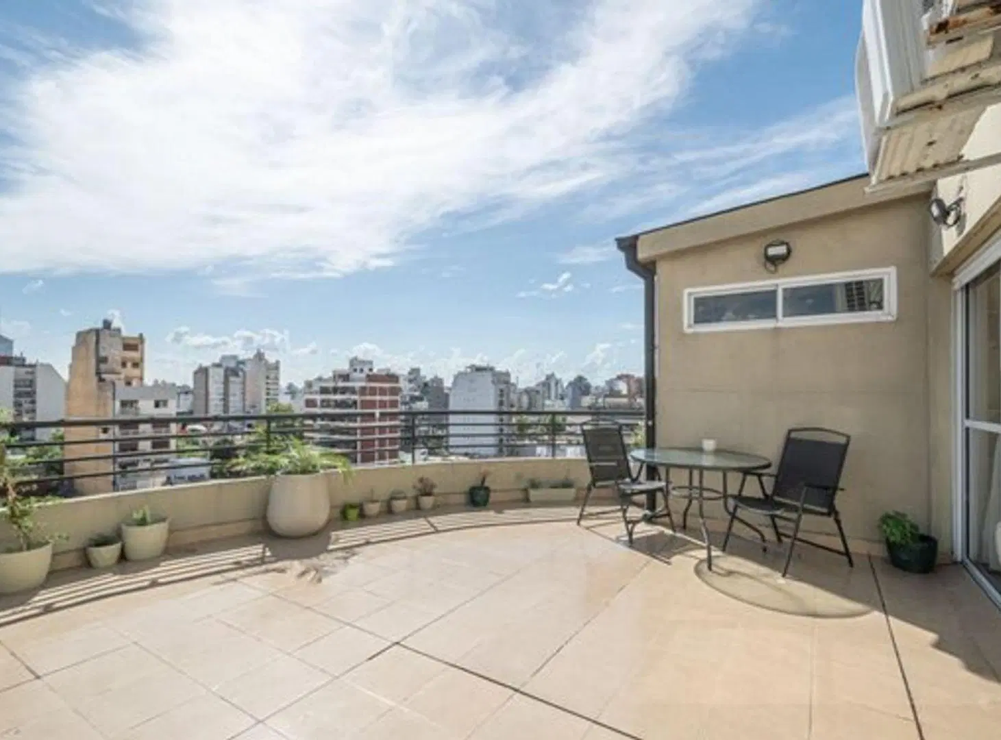 VENTA 2 AMB CON COCHERA Y TERRAZA. VISTA ABIERTA 5
