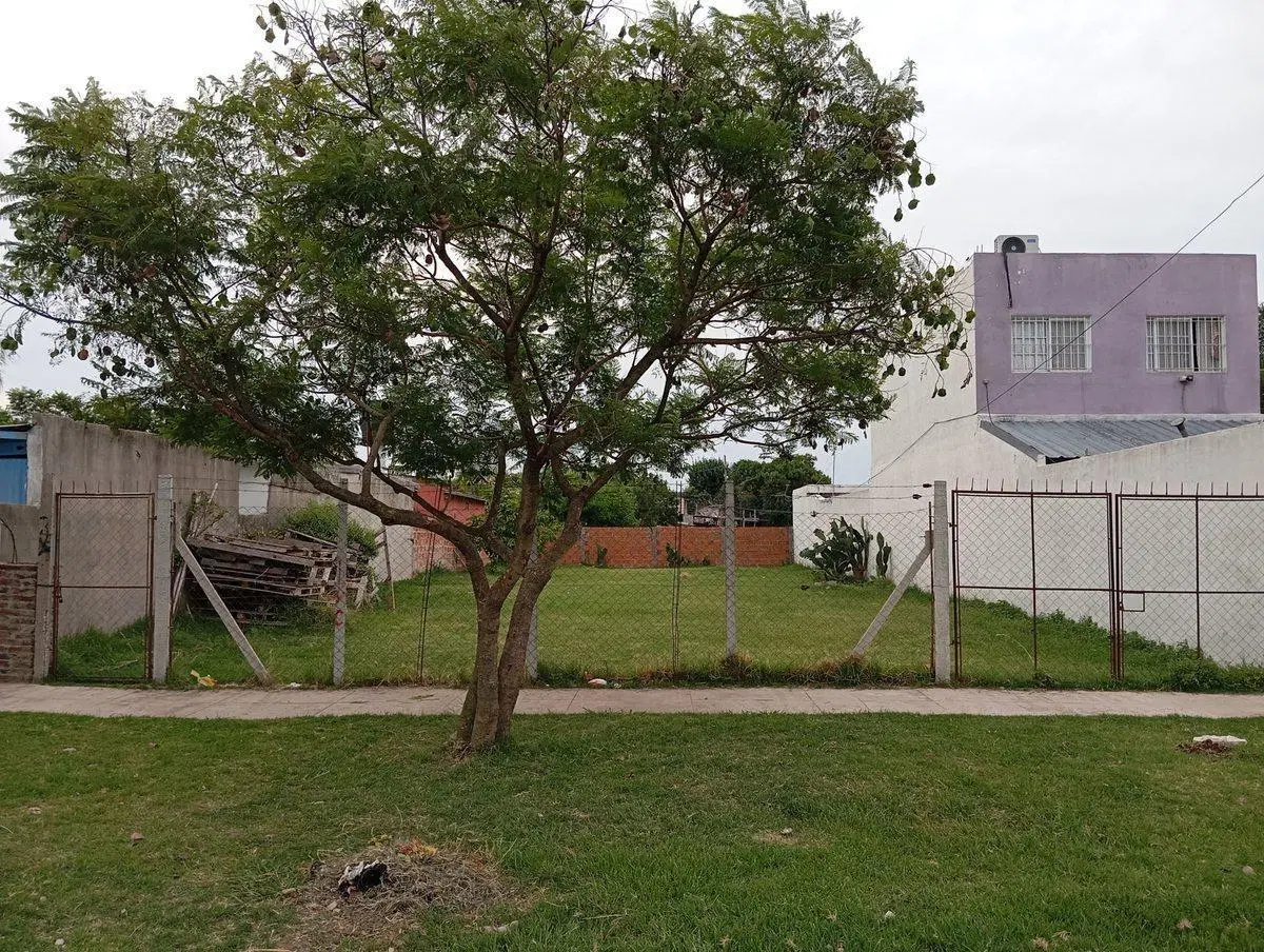 LOTE EN VENTA BENAVIDEZ 1
