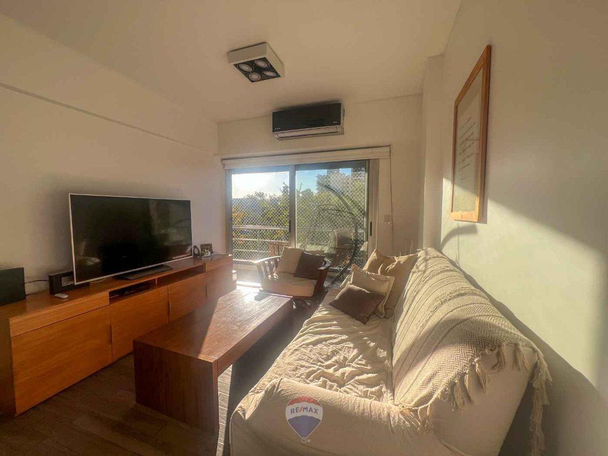 Foto de Venta Dúplex 3 Amb c/ Terraza Propia y Coch, imagen 4