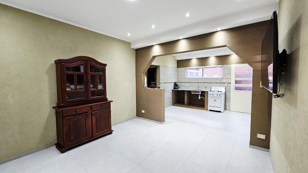 Foto de VENTA PH EN SANTOS LUGARES, imagen 2