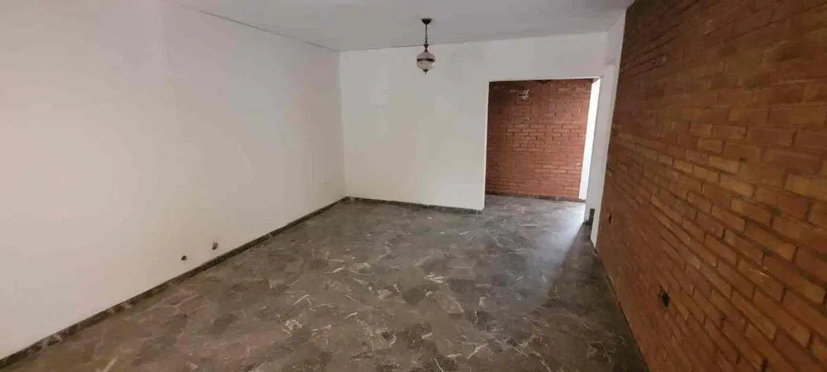 Casa en venta en Munro, lote propio, cochera 2