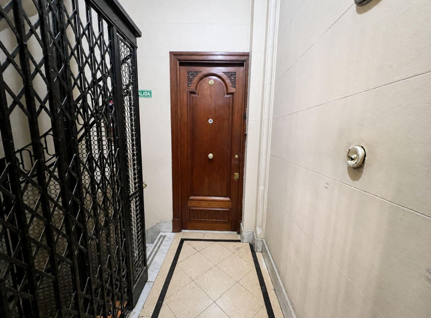 Foto de Venta semipiso de 4 ambientes con patio, imagen 2