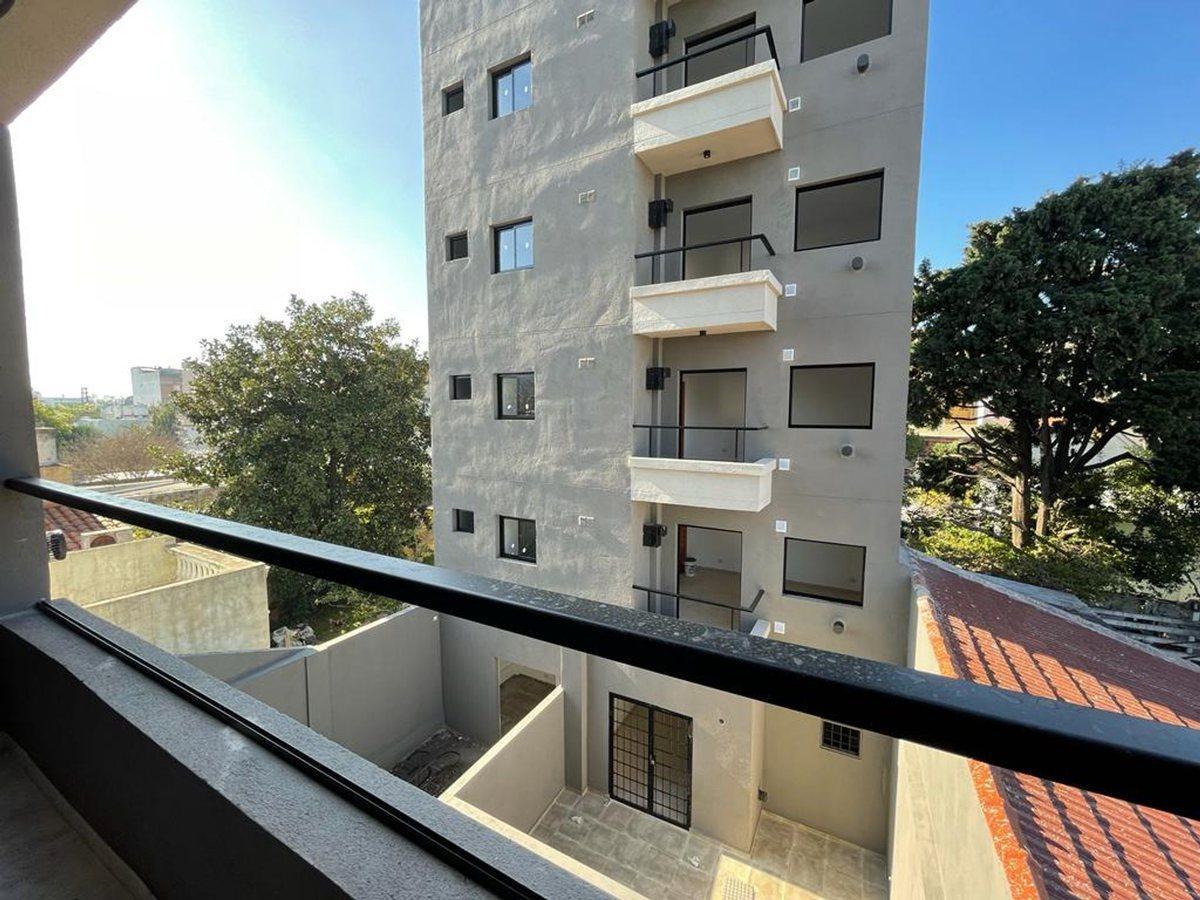 Foto de Departamento en Venta en Santos Lugares, imagen 4