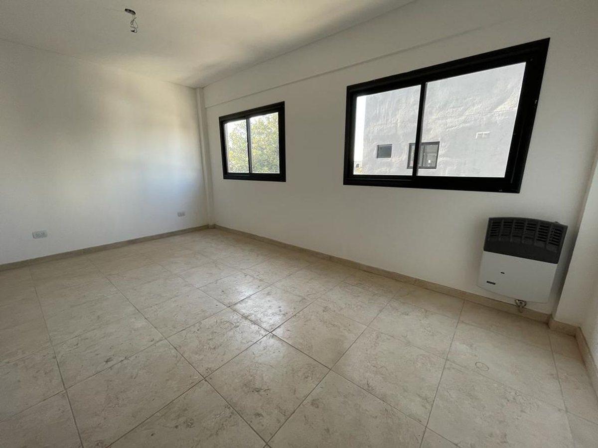 Foto de Departamento en Venta en Santos Lugares, imagen 3