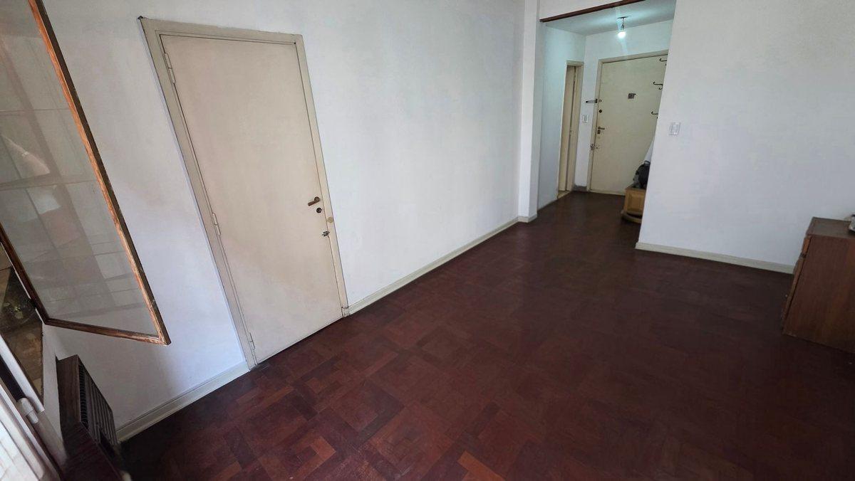 Foto de SAN NICOLAS VENTA DEPARTAMENTO 2 AMB OPORTUNIDAD!, imagen 4