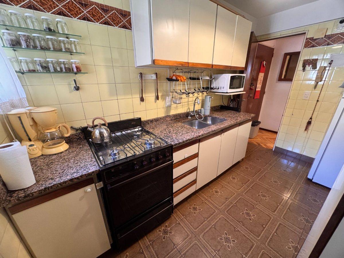Foto de Venta depto 4 amb con balcón y cochera. Belgrano, imagen 3