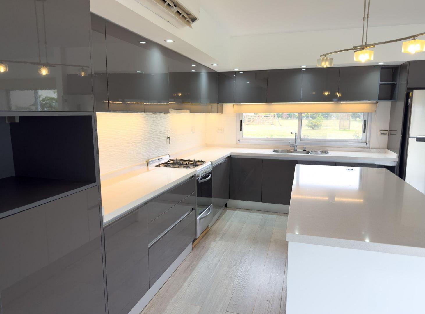 Foto de Casa 4 amb B.SAN ROQUE Oportunidad 2000m2 Co.Lujan, imagen 4