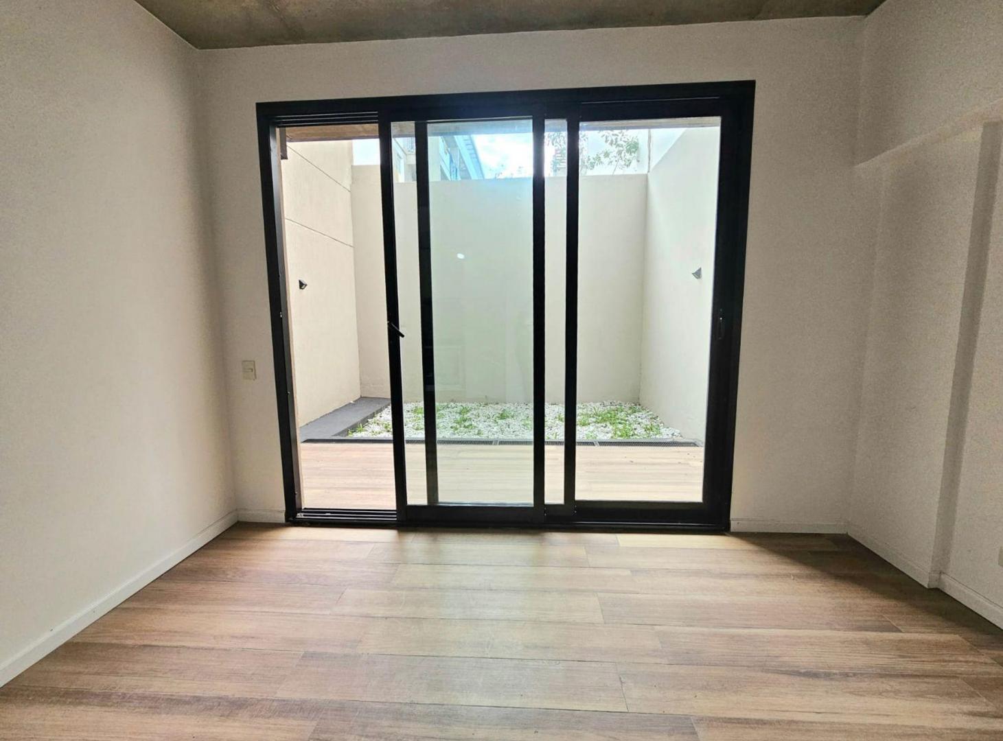 Foto de Monoambiente alquiler con patio Villa Urquiza, imagen 4
