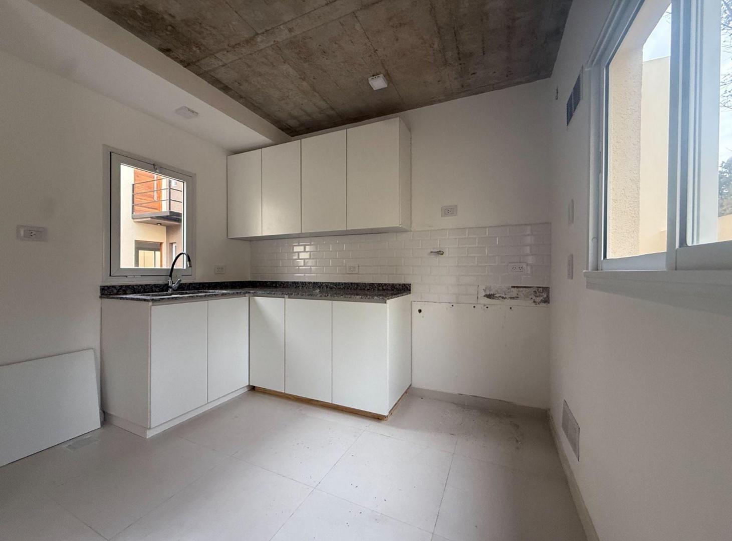Foto de VENTA DE DEPTO A ESTRENAR 3 AMBIENTES, imagen 1