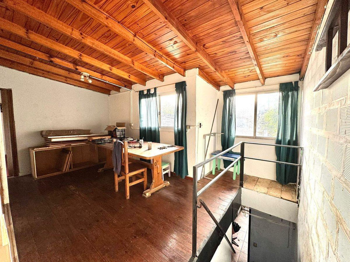 Foto de PH EN VENTA EN VILLA MARTELLI a RECICLAR, imagen 1