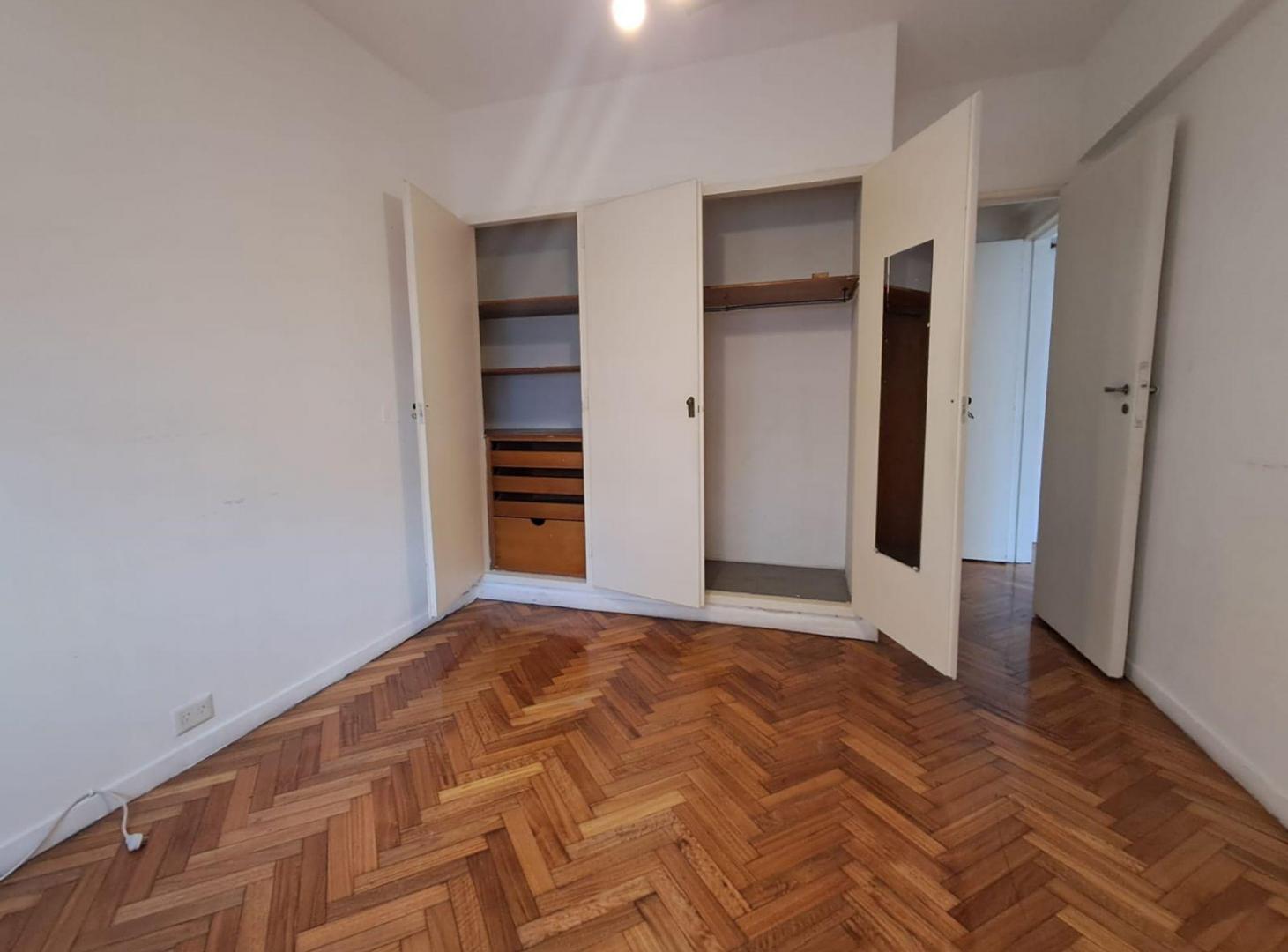 Foto de VENTA DEPARTAMENTO 2 ambientes con balcón BELGRANO, imagen 4