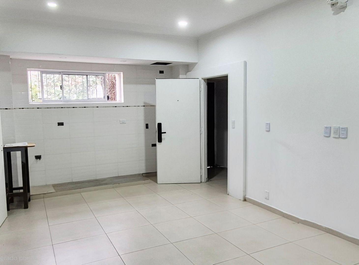 Foto de DEPÓSITO / INMUEBLE COMERCIAL EN VENTA – OLIVOS, imagen 5