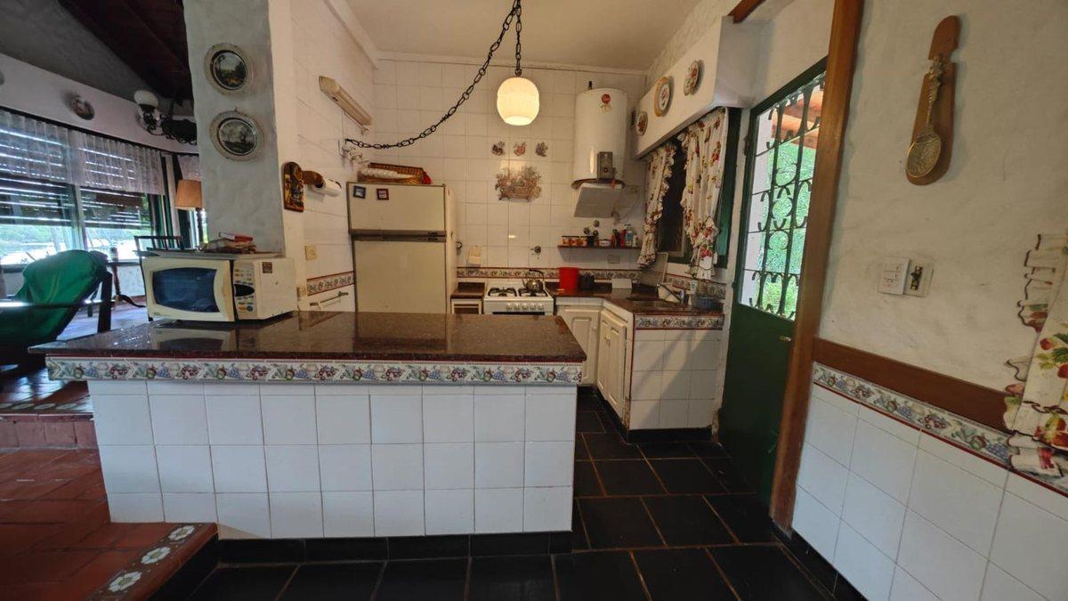Foto de CASA EN VENTA BARRIO CUBE FRENTE AL LAGO, imagen 4