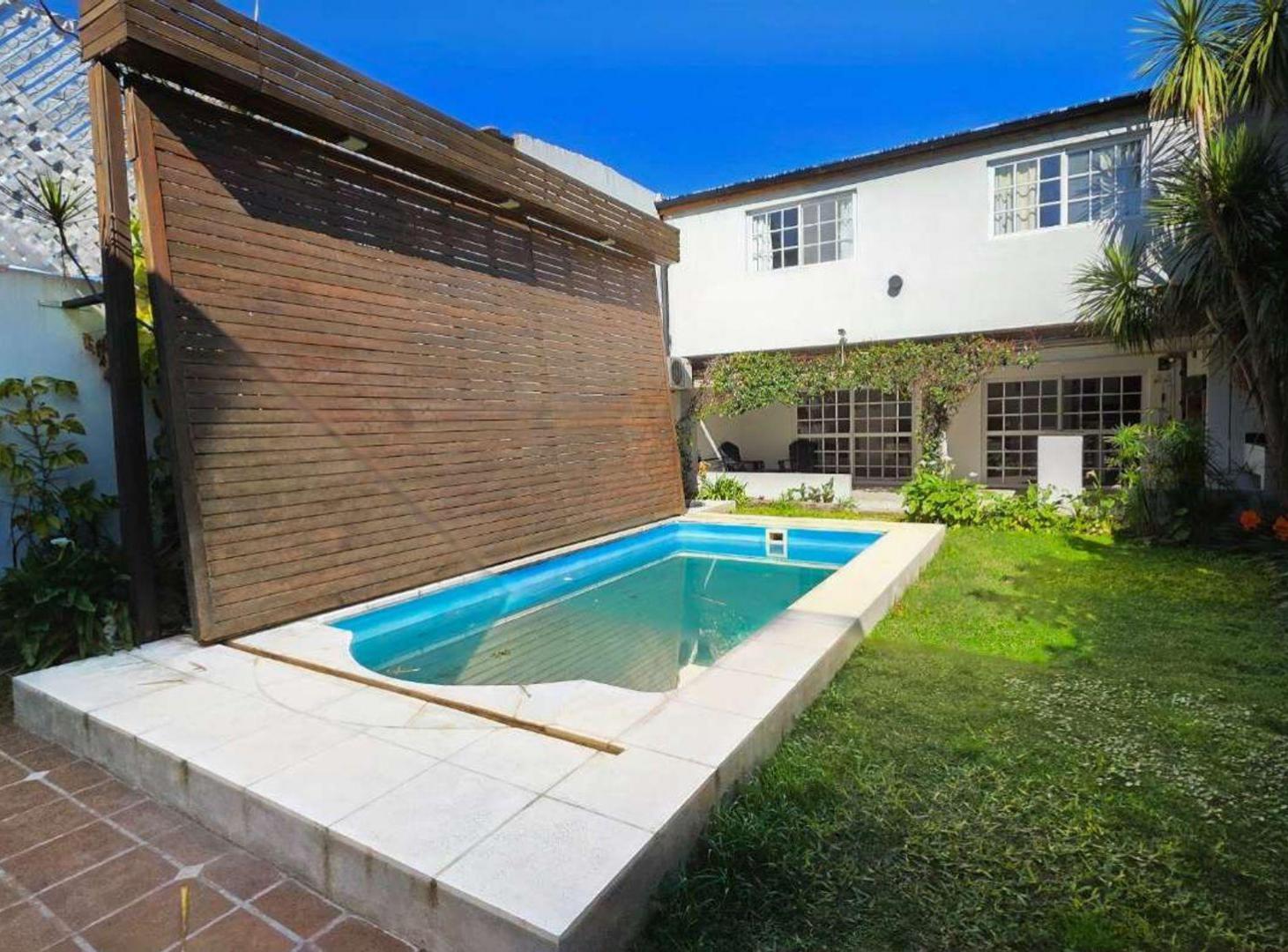 Foto de FLORIDA OESTE CASA VENTA 5 AMB COCHERA Y PILETA, imagen 4
