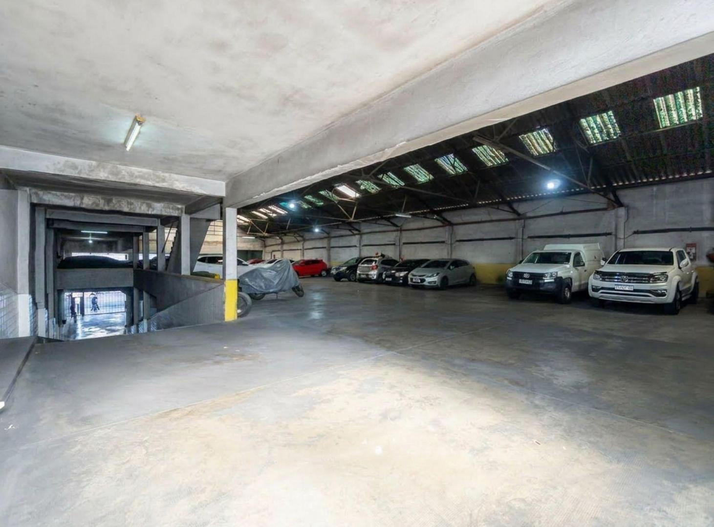 Foto de COCHERA EN VENTA AV. RIVADAVIA 10900 LINIERS CABA, imagen 5