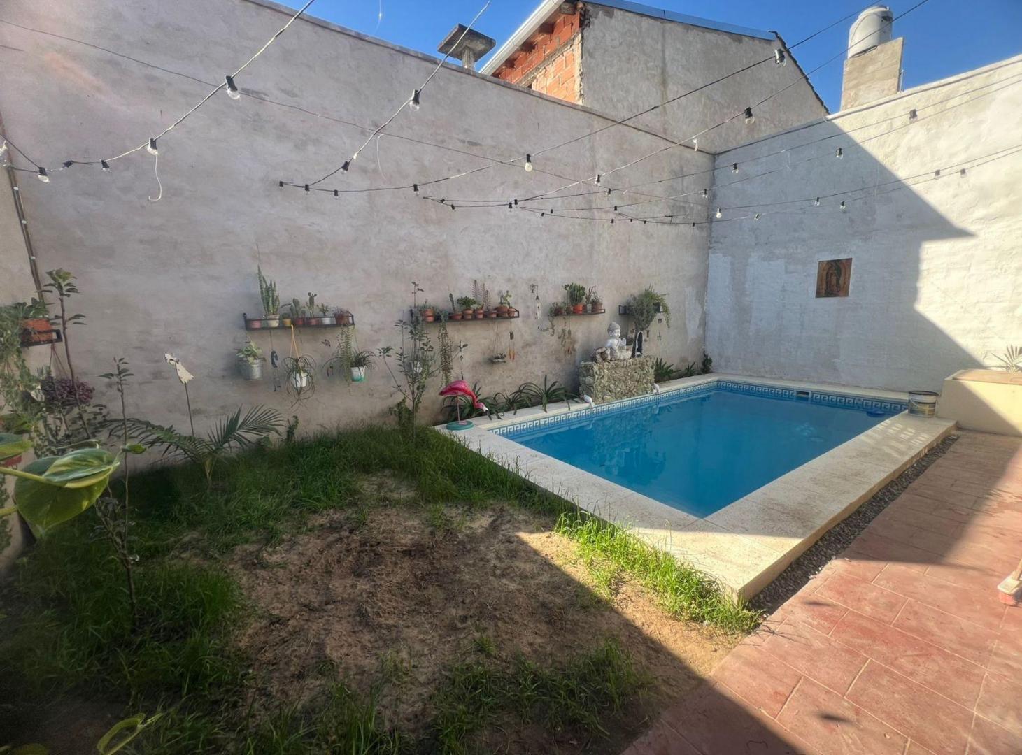Foto de Venta Casa Lote Propio Don Torcuato, imagen 1