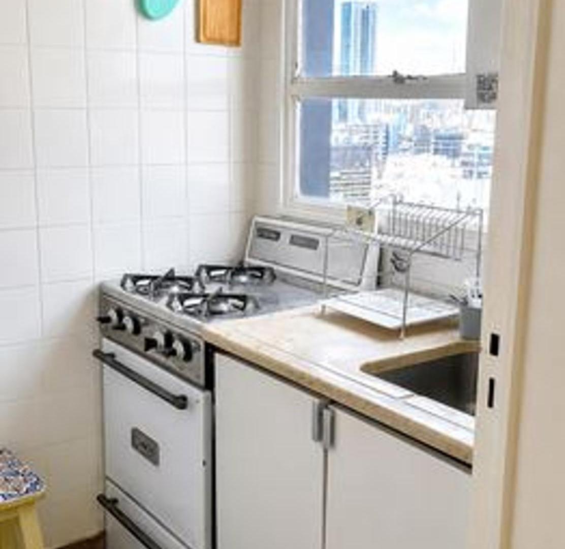 Foto de VENTA - Departamento 2 amb. - RETIRO -Piso alto, imagen 2