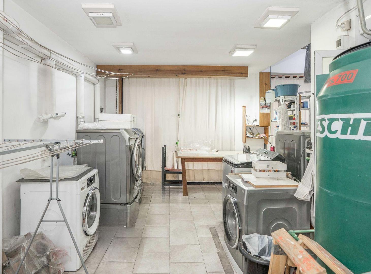 Foto de LOCAL A LA VENTA EN UNA INMEJORABLE ZONA DE LANUS, imagen 4