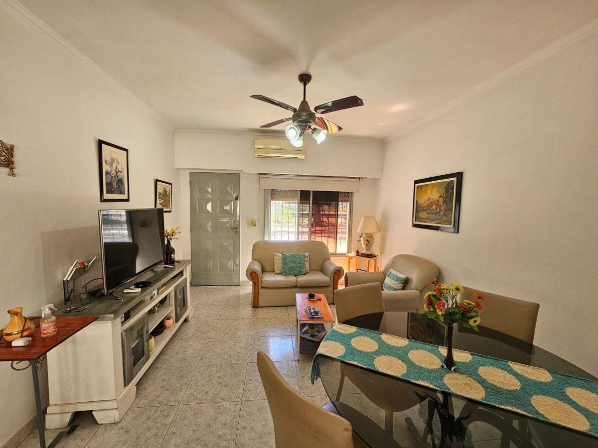 Foto de VENTA PH 3 AMBIENTES CON PATIO Y TERRAZA - CASEROS, imagen 1