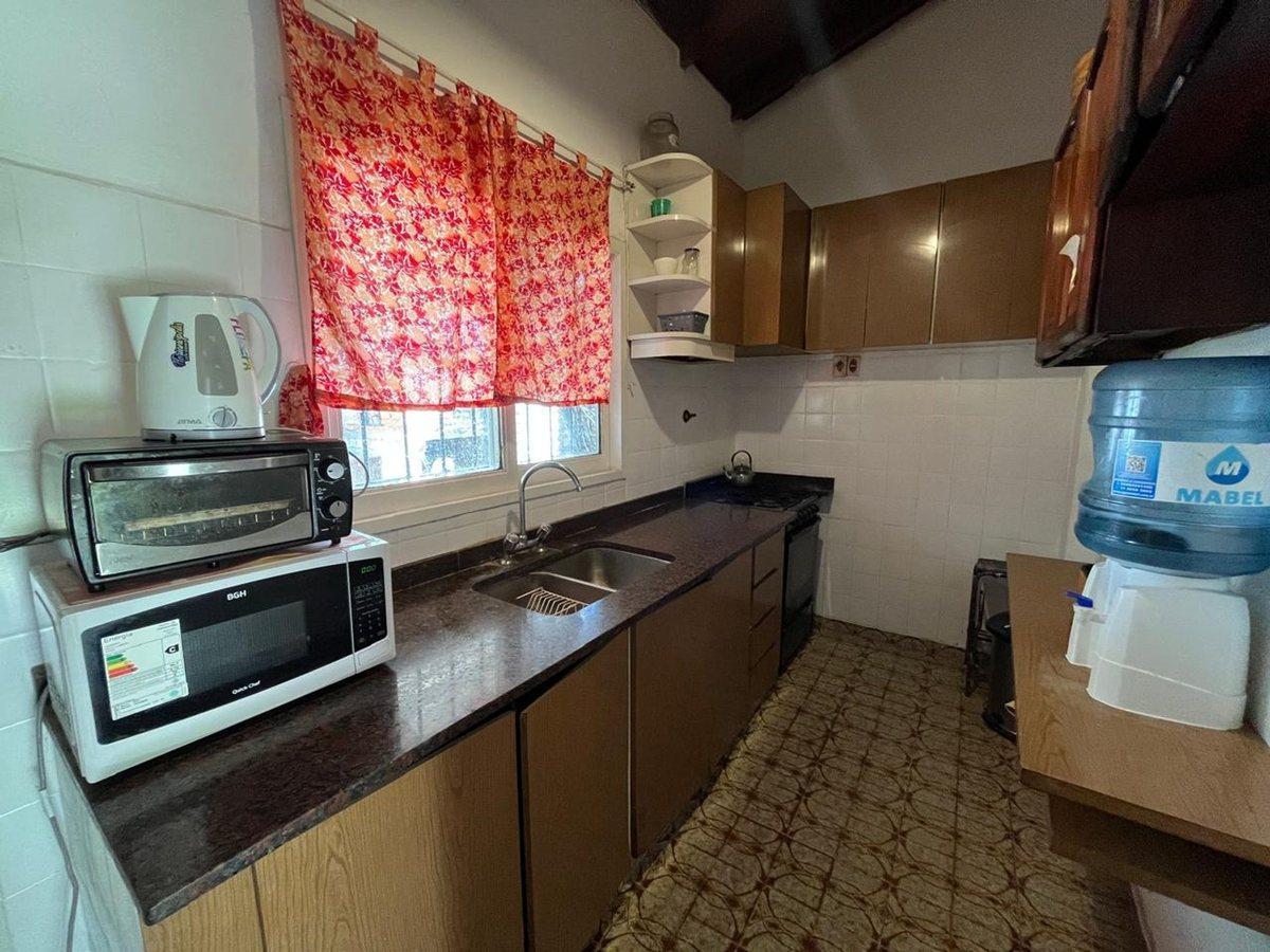 Foto de VENTA CASA 3 AMB S/LOTE 866 MTS. EN ING. MASCHWITZ, imagen 5