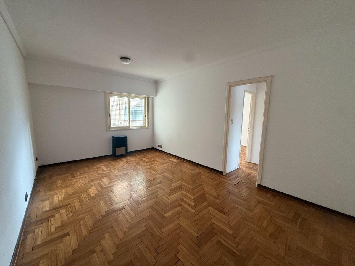 Foto de VENTA DEPARTAMENTO 3 AMB AMPLIO EN VICENTE LOPEZ, imagen 2
