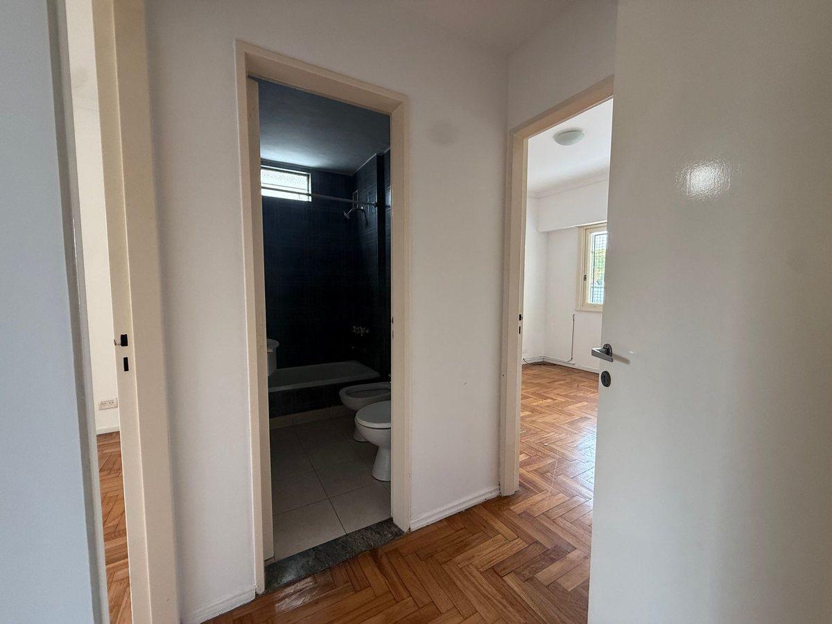 Foto de VENTA DEPARTAMENTO 3 AMB AMPLIO EN VICENTE LOPEZ, imagen 4