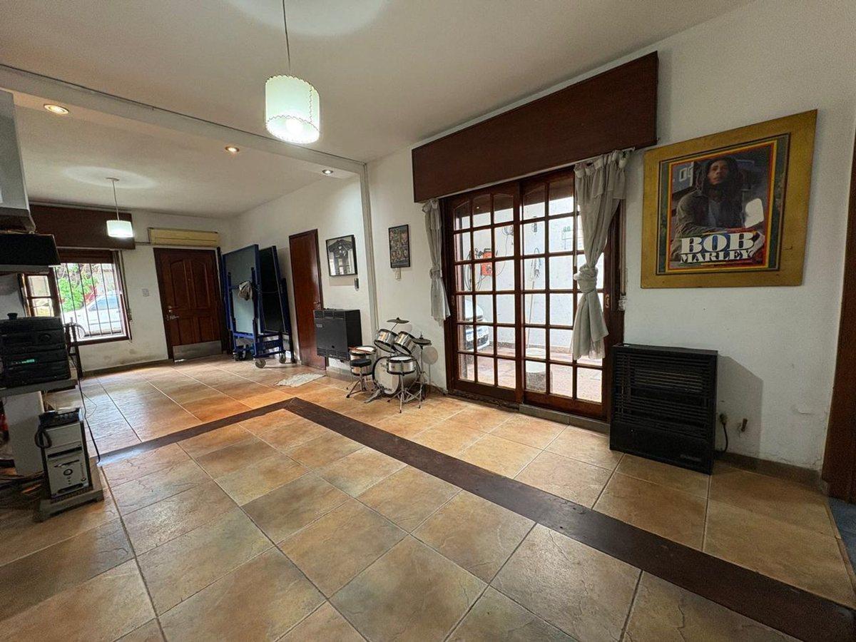 Foto de VENTA PH/DUPLEX 3 AMB. COCH-QUINCHO-TERRA- MUNRO, imagen 3