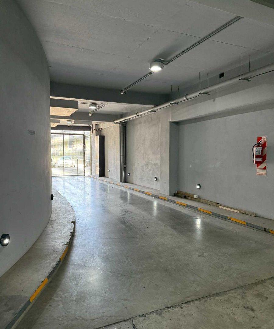 Foto de VENTA OFICINA PISO COMPLETO AZOPARDO 451, imagen 5