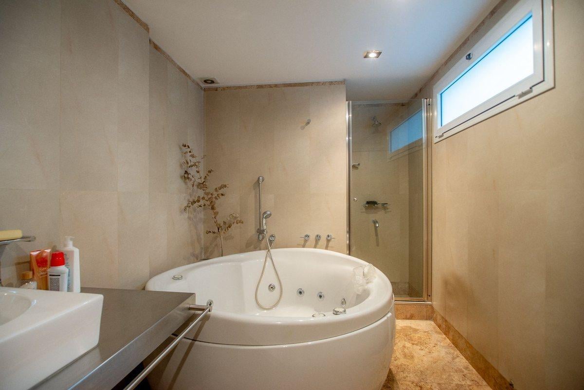 Foto de VENTA DEPARTAMENTO 4 AMBIENTES EN VILLA DEVOTO, imagen 4