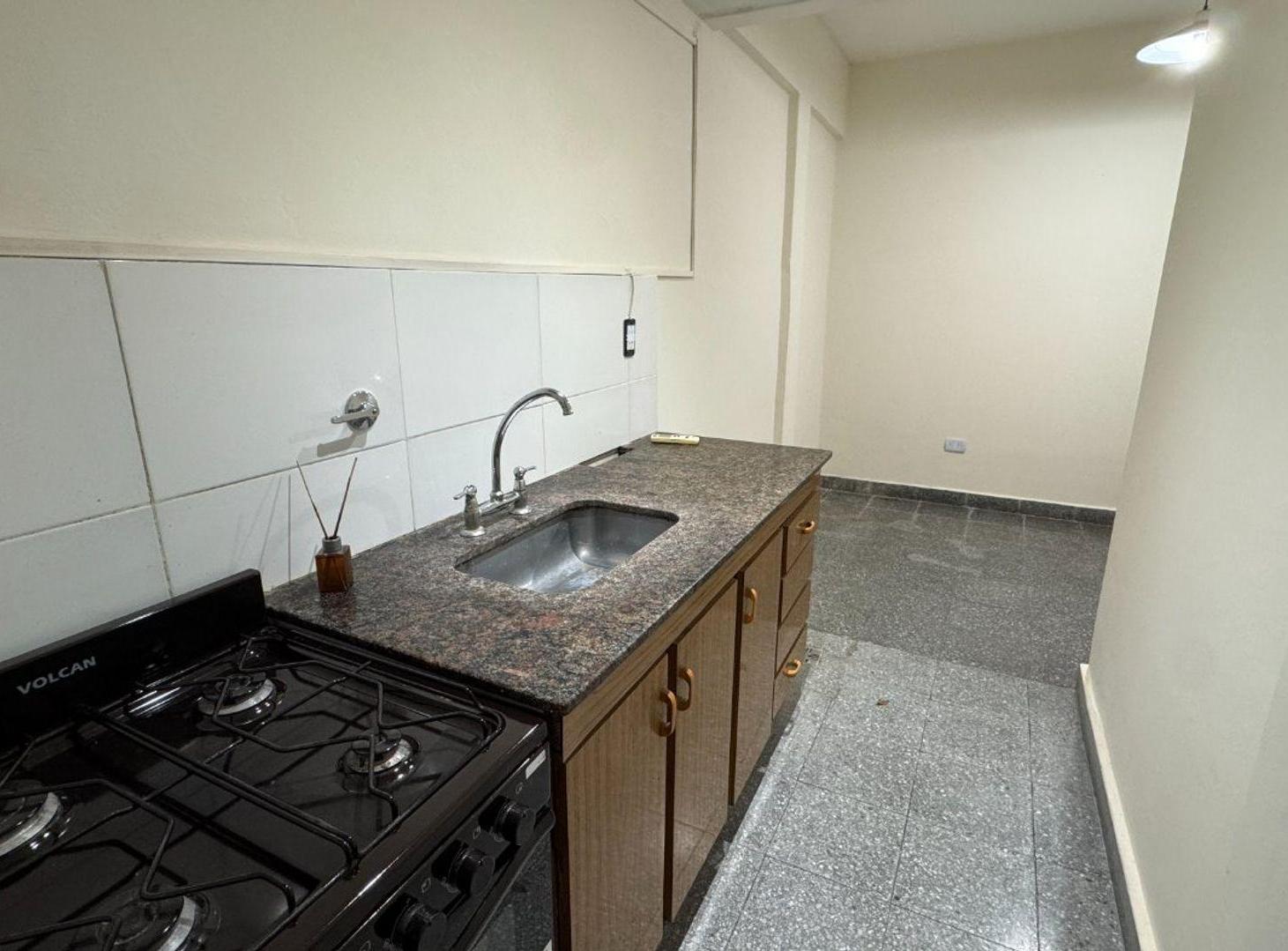 Foto de VENTA DEPTO 2 AMBIENTES CON PATIO Y TERRAZA, imagen 5