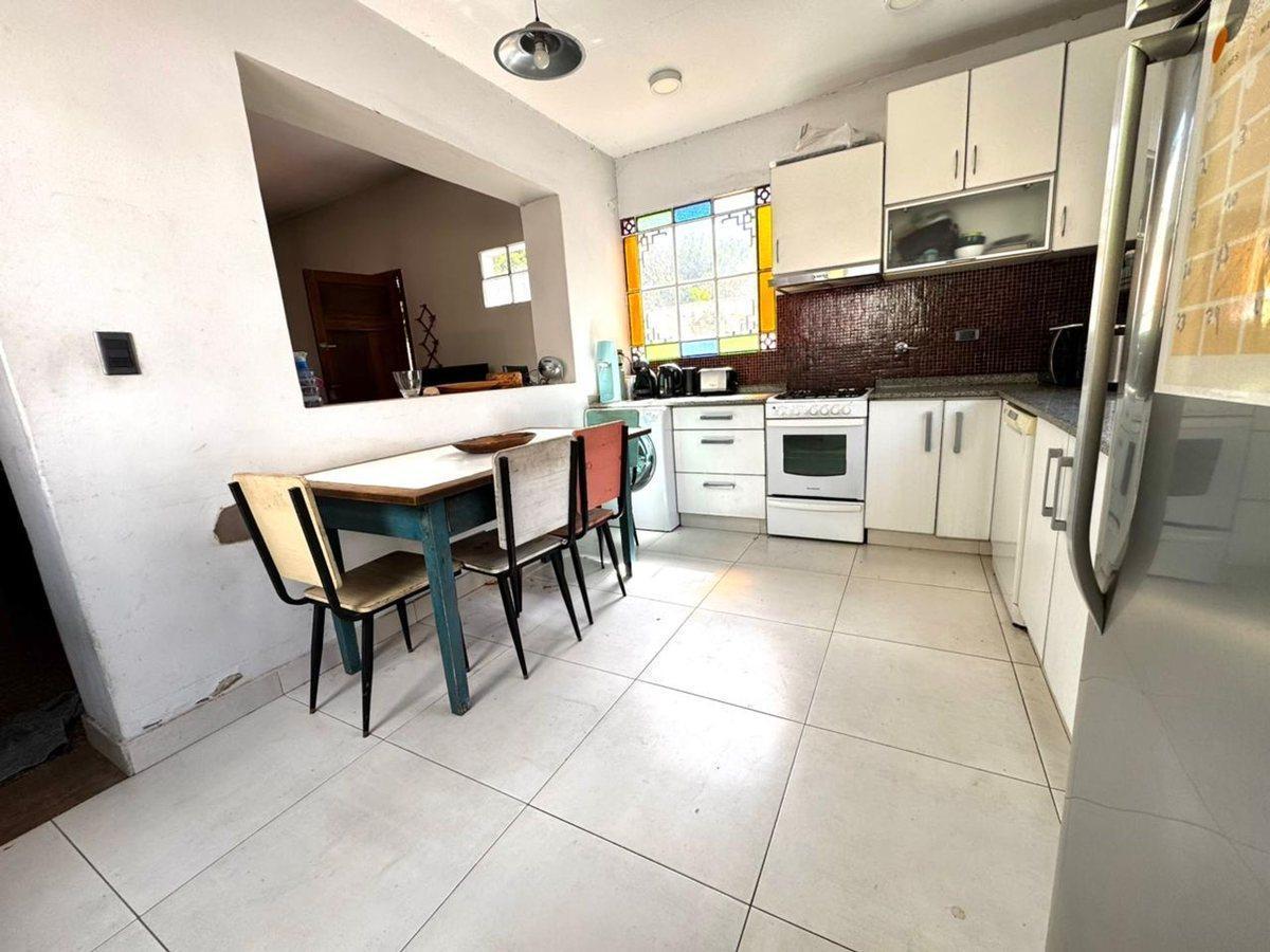 Foto de CASA en VENTA en VILLA BALLESTER 4 AMB JARDIN, imagen 2