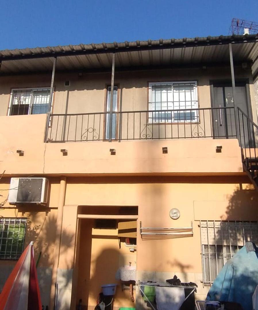 Foto de VENTA CASA O TERRENO APTO INVERSOR, imagen 1