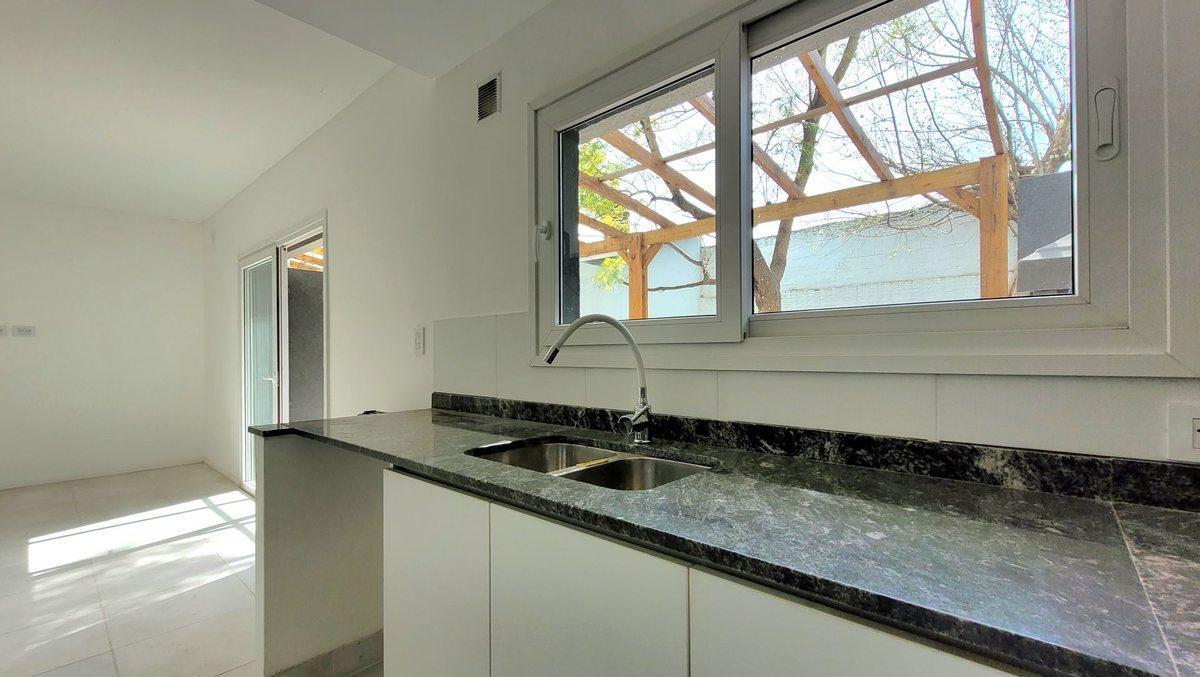 Foto de VENTA PH 4 AMB BOULOGNE JARDIN SIN EXP APTO CRED, imagen 1