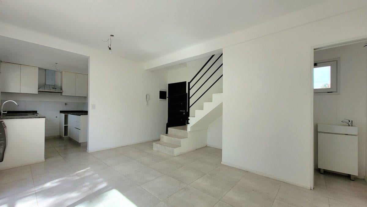 Foto de VENTA PH 4 AMB BOULOGNE JARDIN SIN EXP APTO CRED, imagen 3