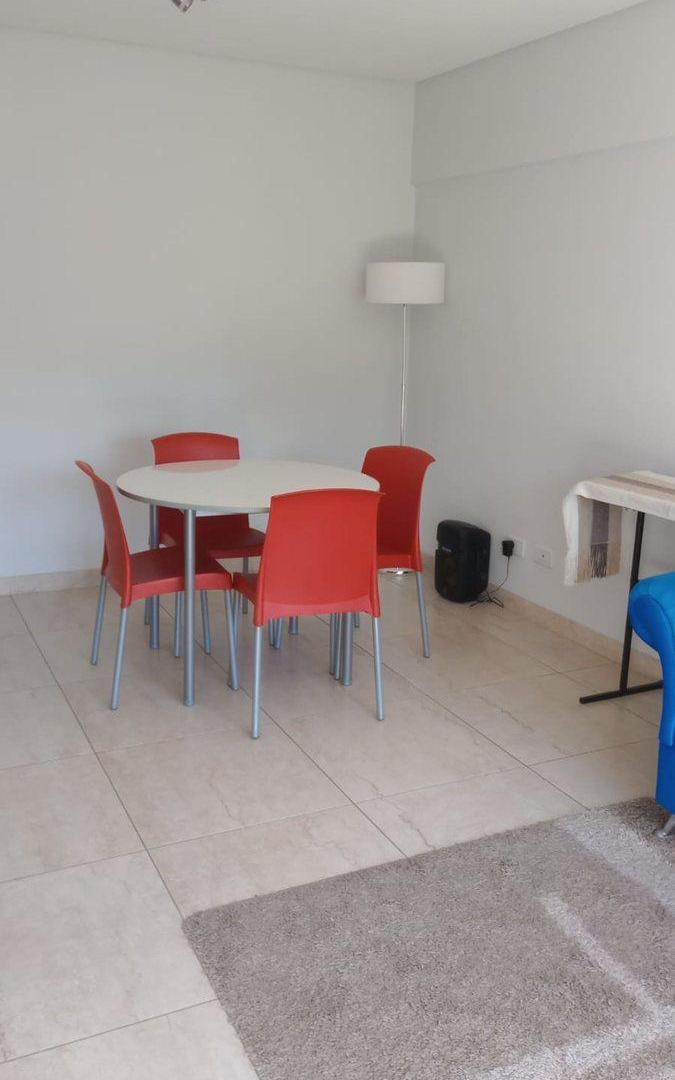 Foto de VENTA DEPARTAMENTO 2 AMBIENTES MORON, imagen 1