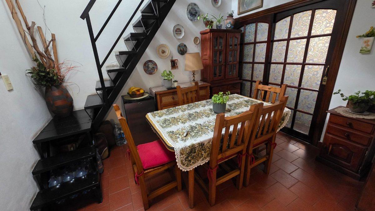 Foto de ADROGUE VENTA PH 4 AMBIENTES CON COCHERA, imagen 5