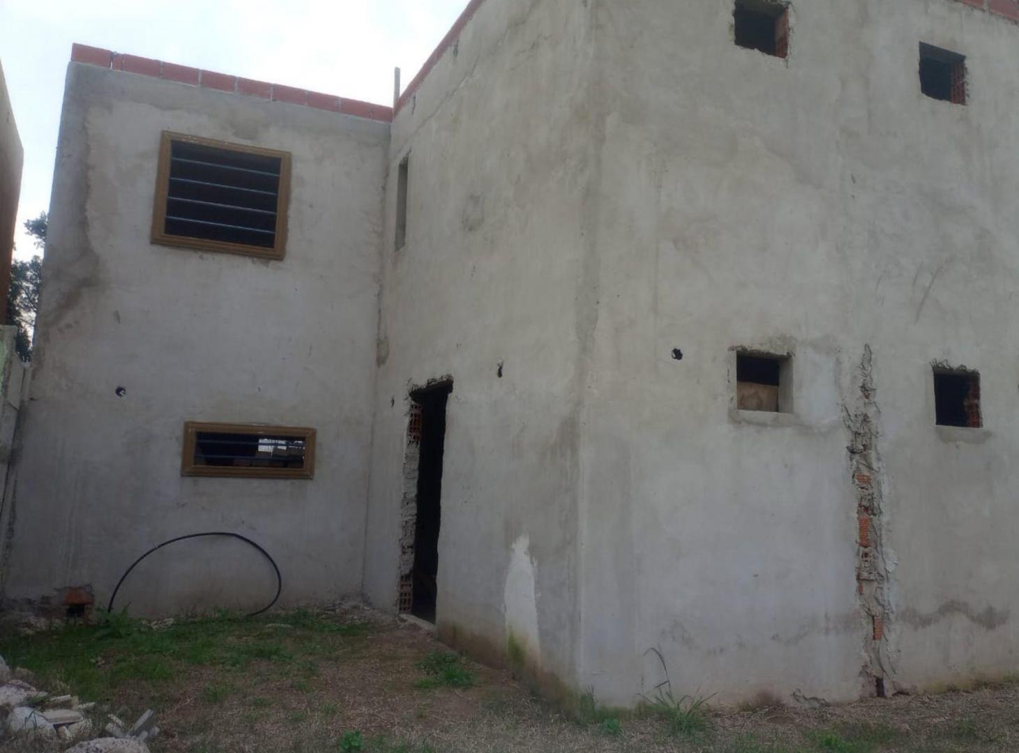 Foto de VENTA CASA ZARATE 4 AMB, imagen 2