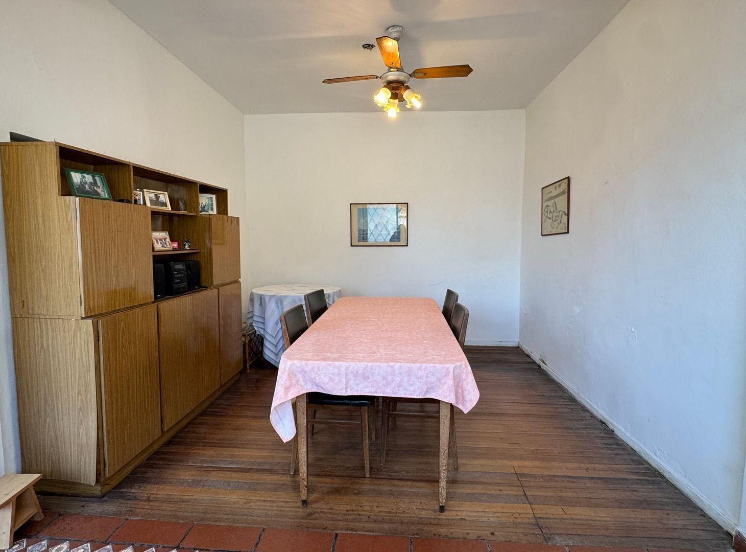 Foto de Casa en venta sobre lote propio de 4 amb + jardin, imagen 5