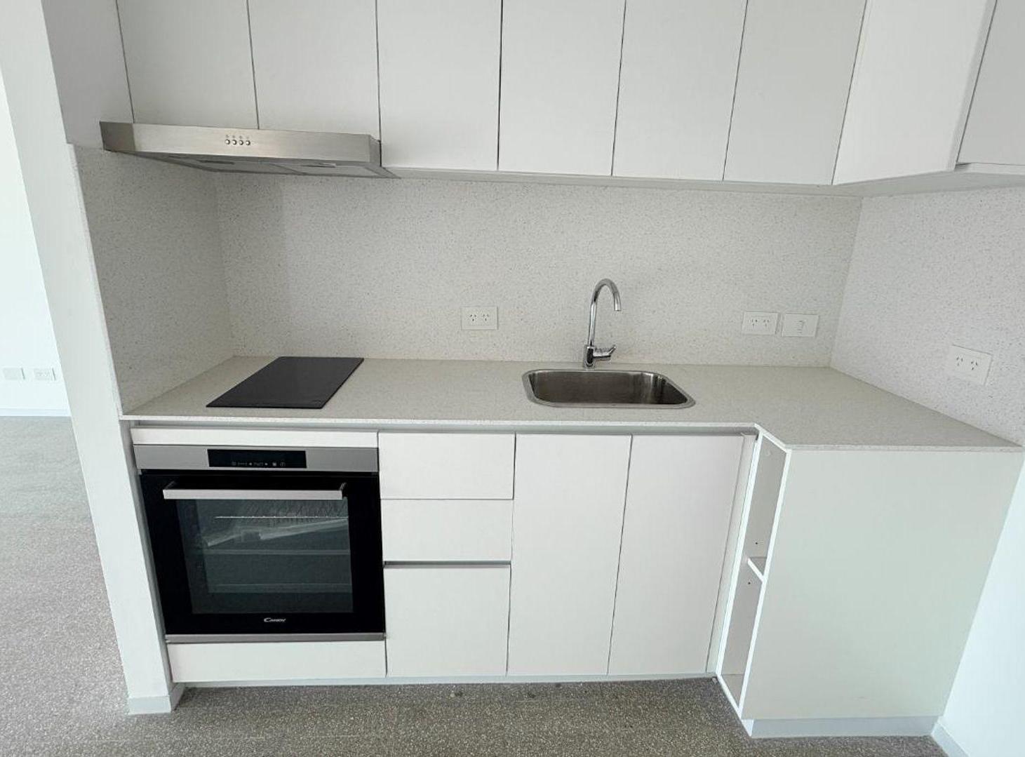 Foto de Alquiler | Monoambiente c/balcon, Torre Huergo 475, imagen 3