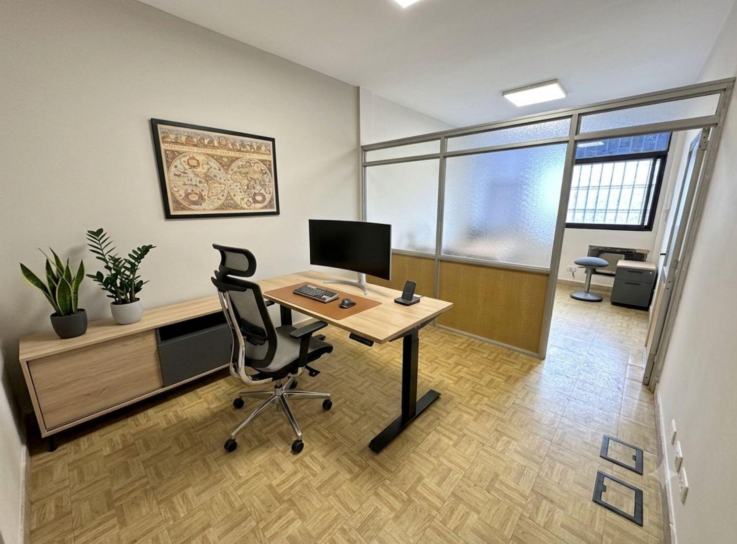 Foto de Oficina San Martin Venta - Piso 1 Cochera Centro, imagen 1