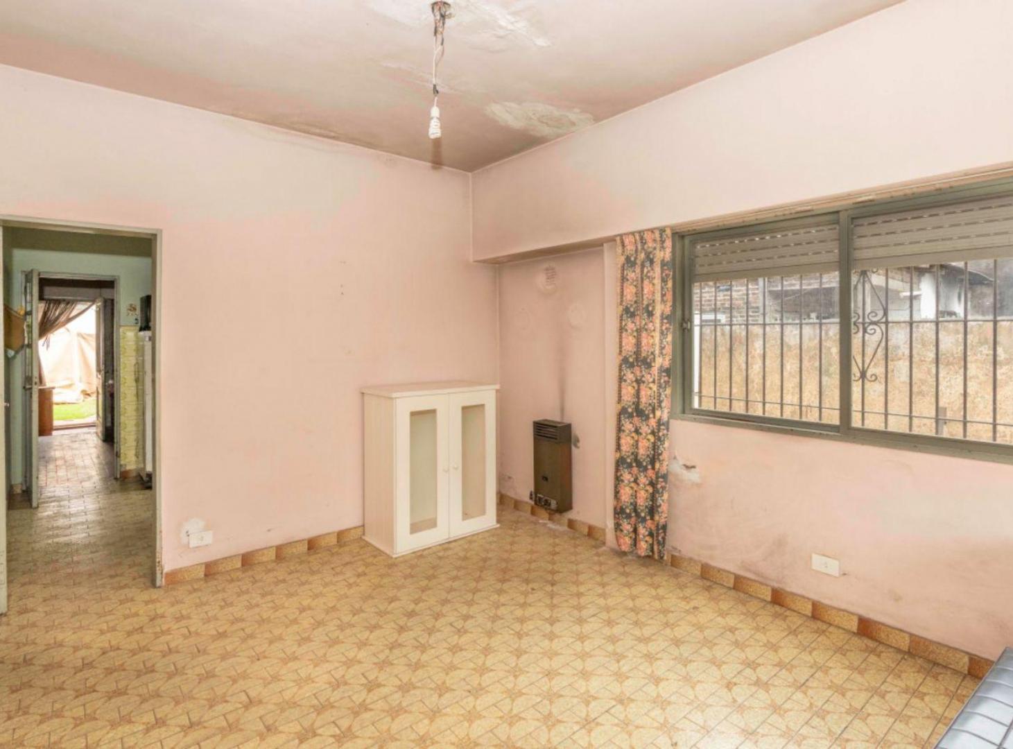 Foto de Casa-4 amb c/Jardin, parrilla en VENTA en EL TALAR, imagen 2
