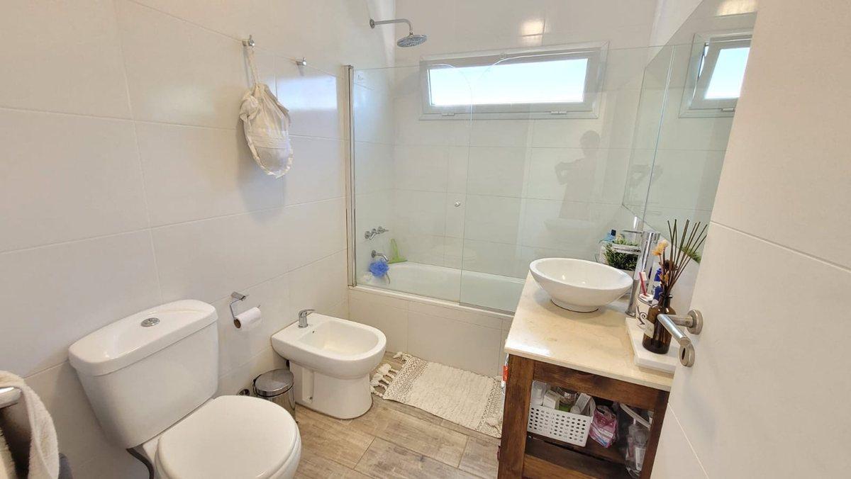 Foto de Alquiler casa 4 amb pil coch Barrio Cerrado Pilar, imagen 5