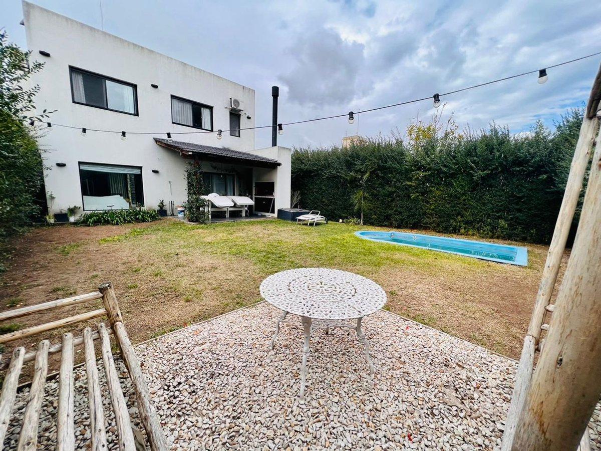 Foto de ALQUILER Casa Barrio La Angelica Pilar Pileta, imagen 1