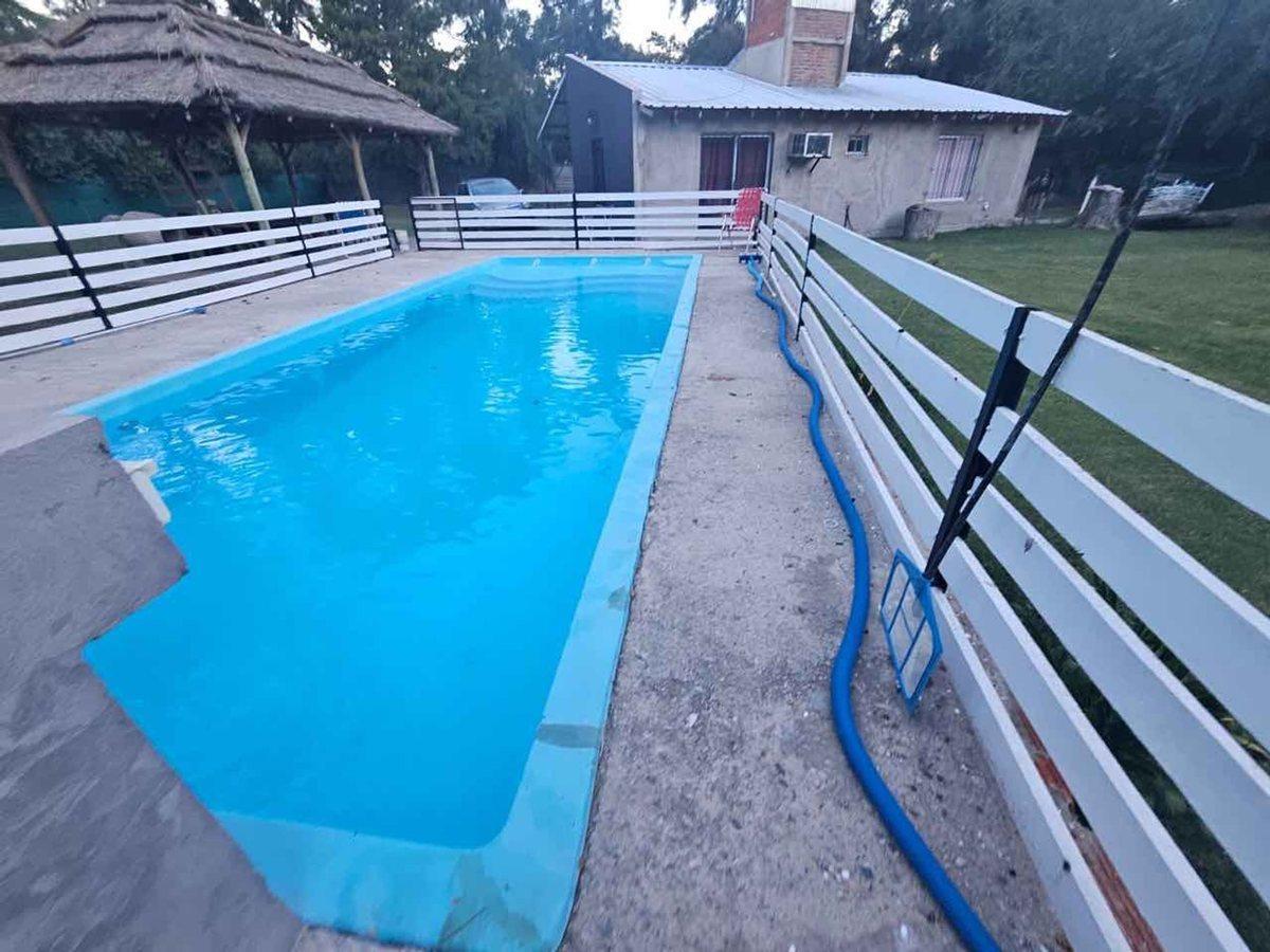 Foto de CASA EN VENTA LUJAN PILETA Y QUINCHO, imagen 1