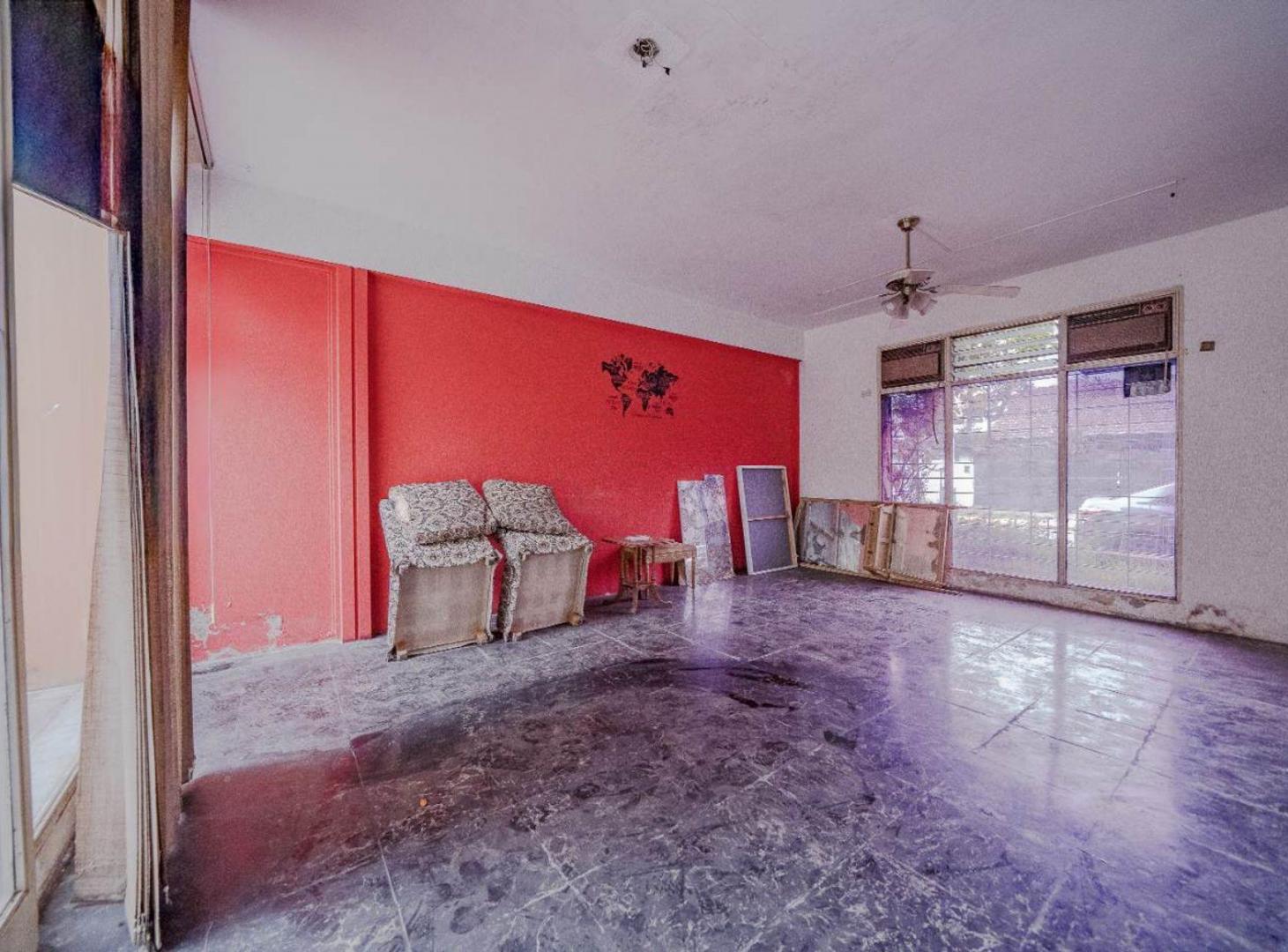 Foto de VENTA CASA TIPO PH 4 AMBIENTES-SAN ISIDRO- PERMUTA, imagen 2