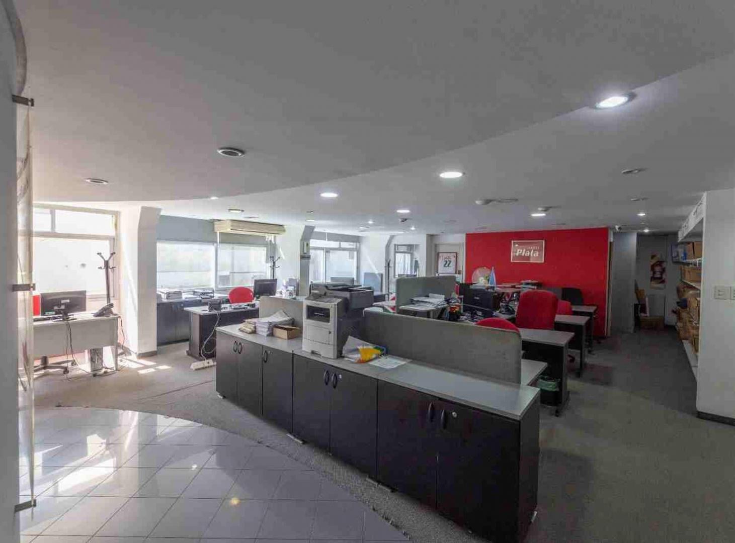 Foto de VENTA DE OFICINA - CABA 480 METROS - OPORTUNIDAD, imagen 4