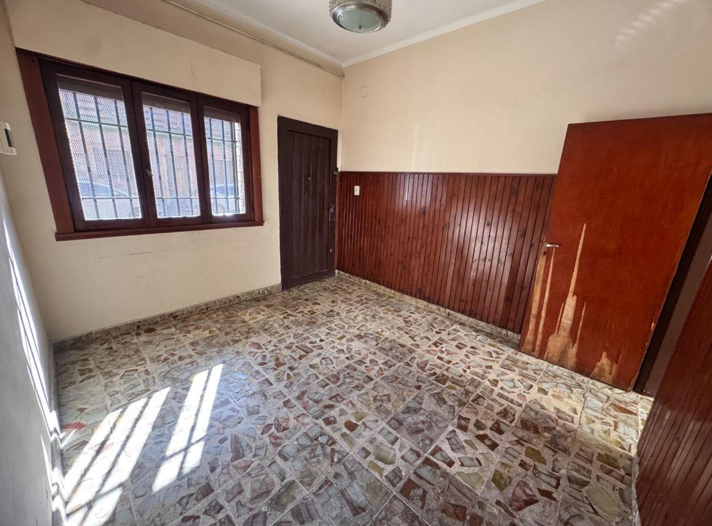 Foto de Venta casa PH 4 amb Villa Maipú Patio, Terraza., imagen 2