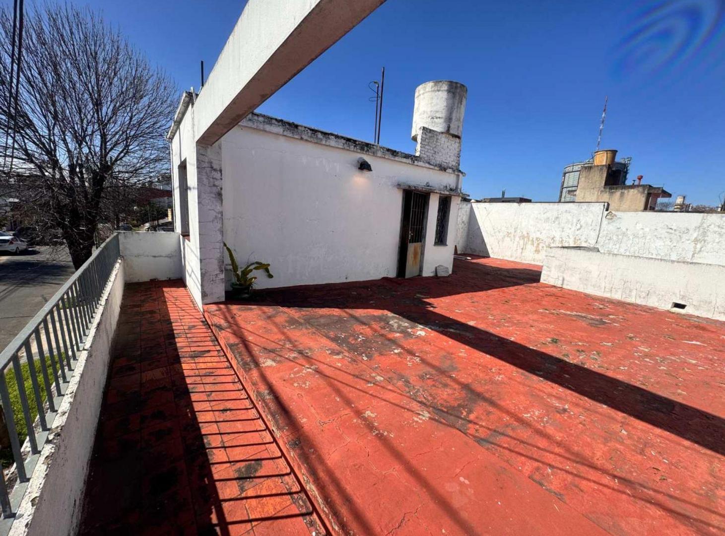Foto de Venta casa PH 4 amb Villa Maipú Patio, Terraza., imagen 3