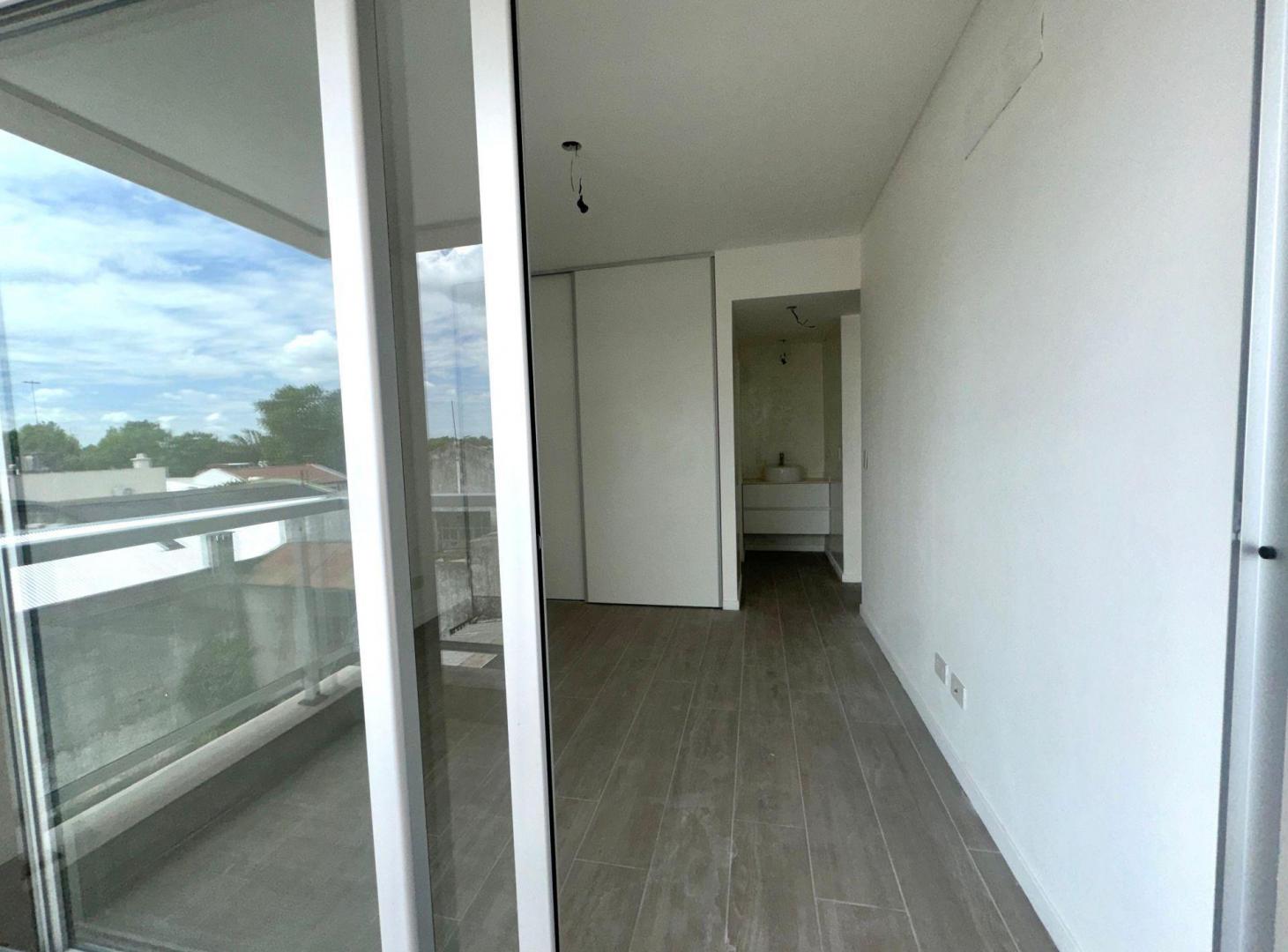 Foto de Departamento en Alquiler 2 amb en Tigre Cochera, imagen 4